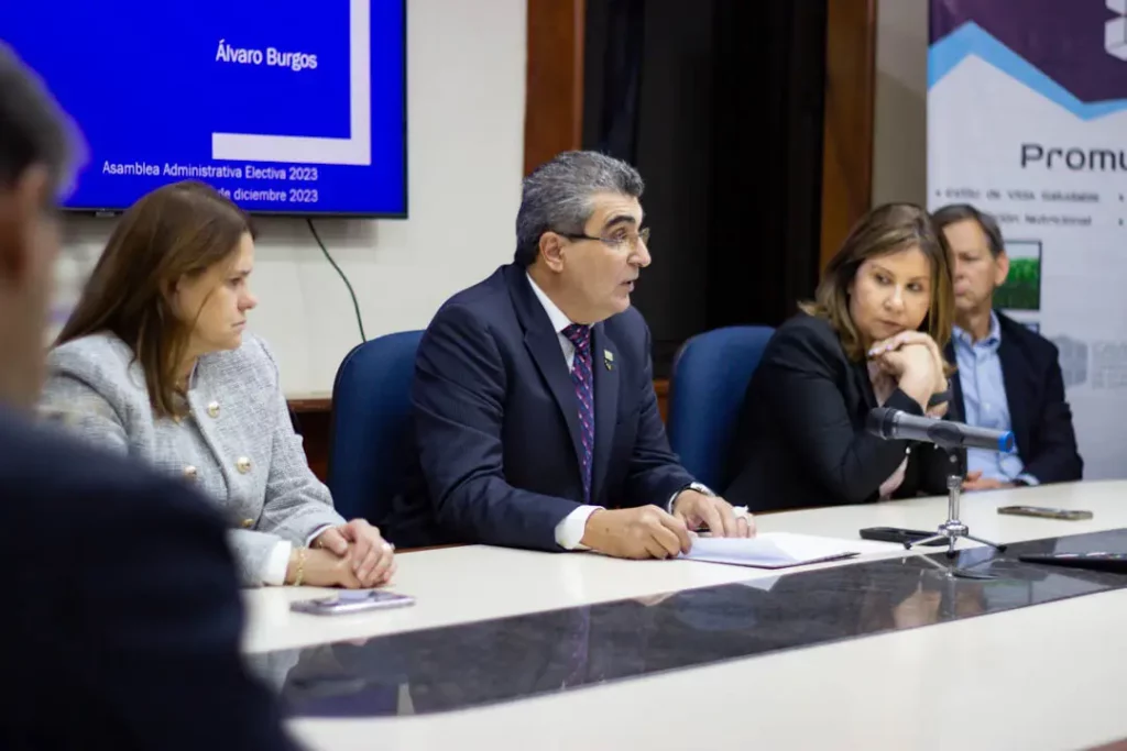 Informe del Presidente de la Junta Directiva - Sr. Alvaro Burgos